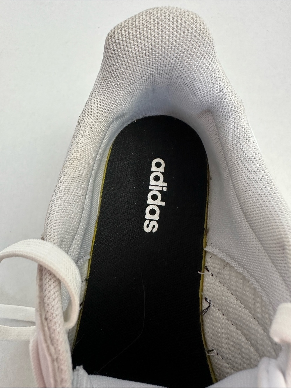 Adidas Barreda T-Toe Sneakers White Suede Lace-Up Shoes Women’s Size 9 - Picture 9 of 13